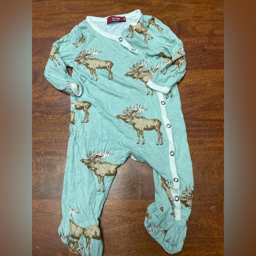 Milkbarn mood pajamas 
Size 3-6 months 
Bamboo